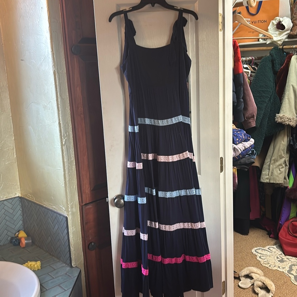 Crown & ivy maxi